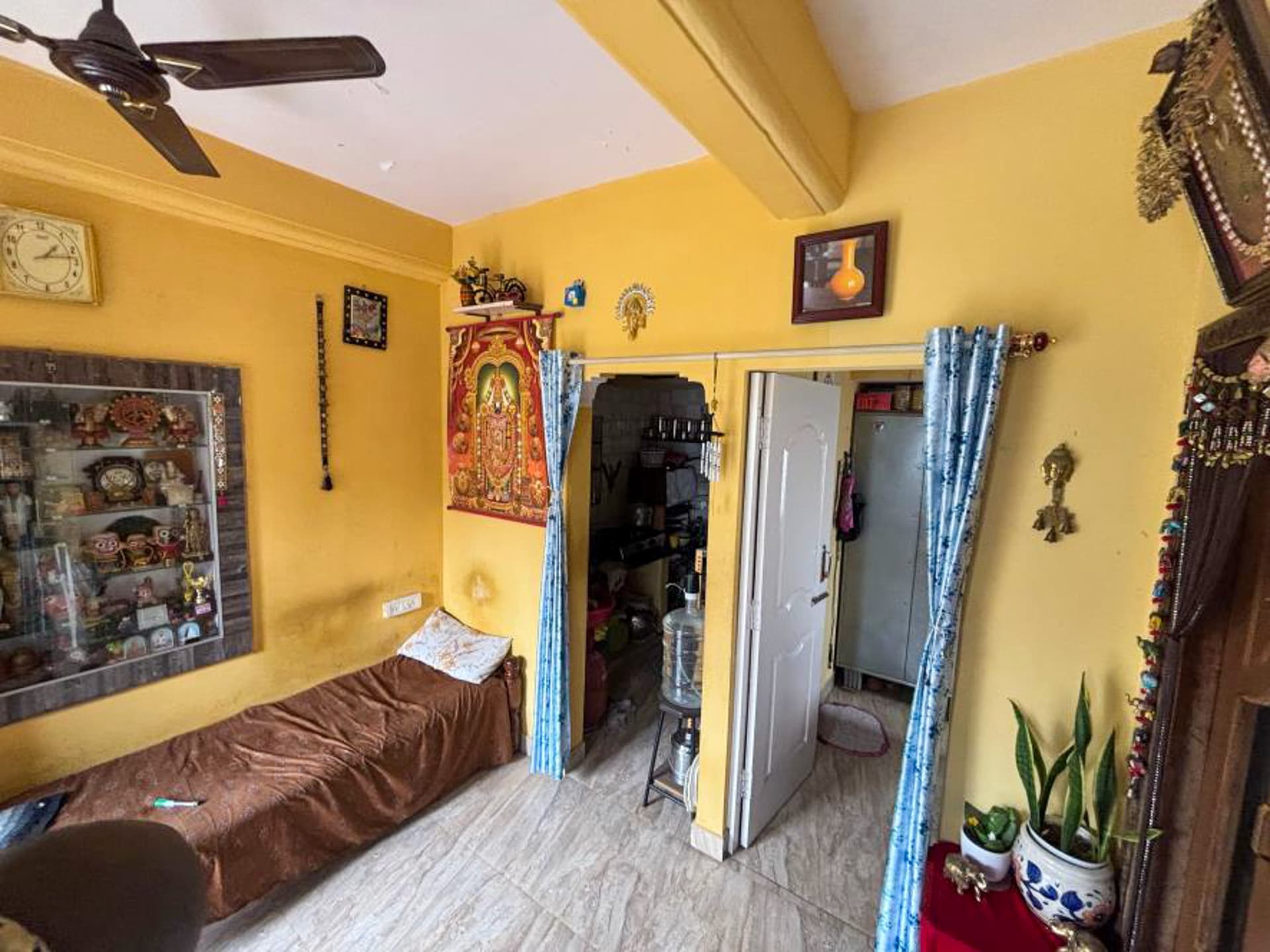 Property Photos 33