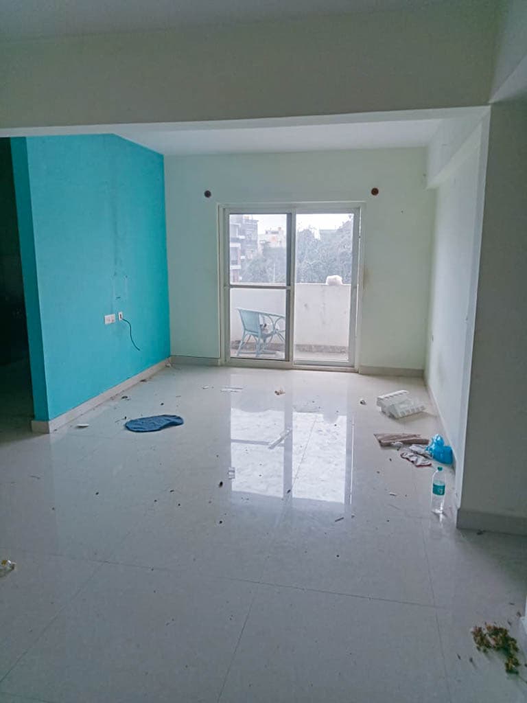 Property Photos 8