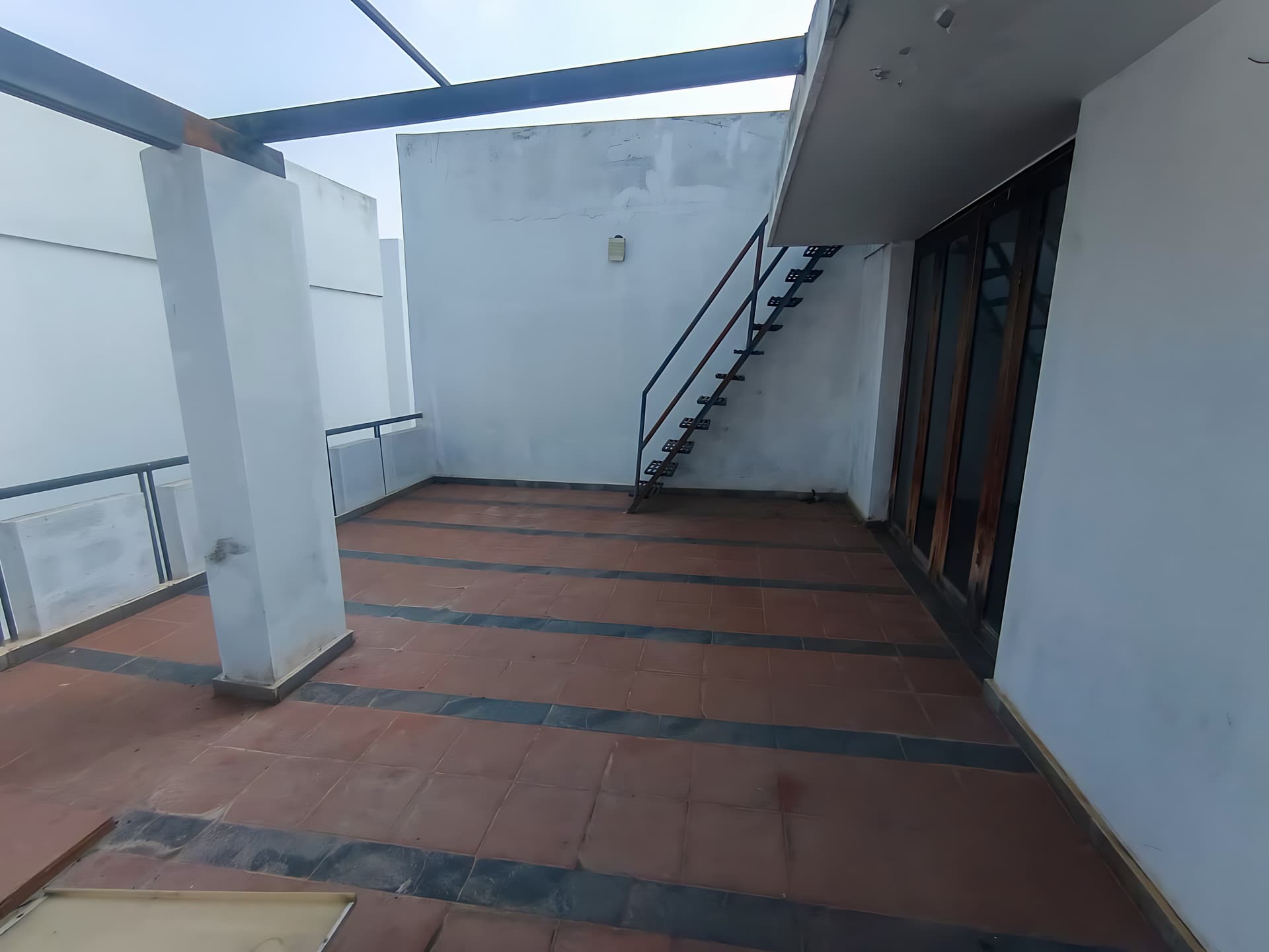 Property Photos 23
