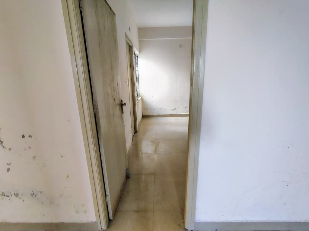 Property Photos 32