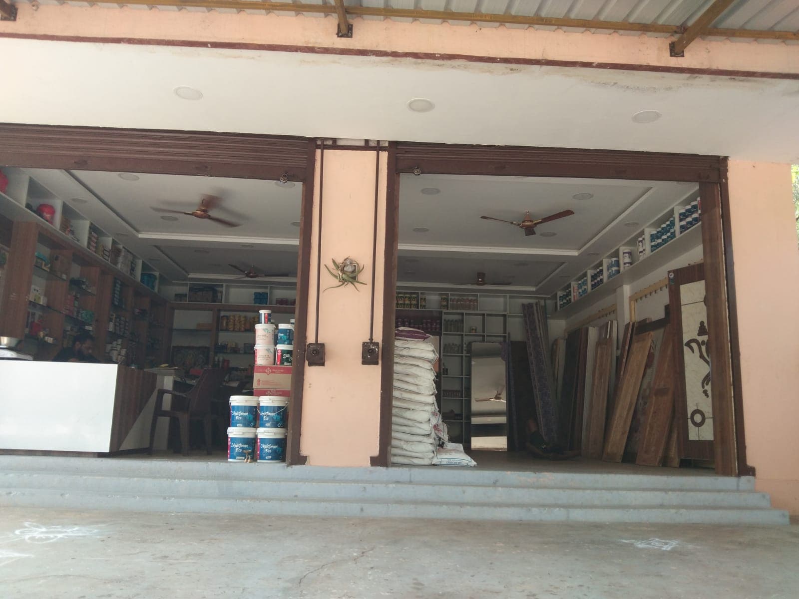 Property Photos 1