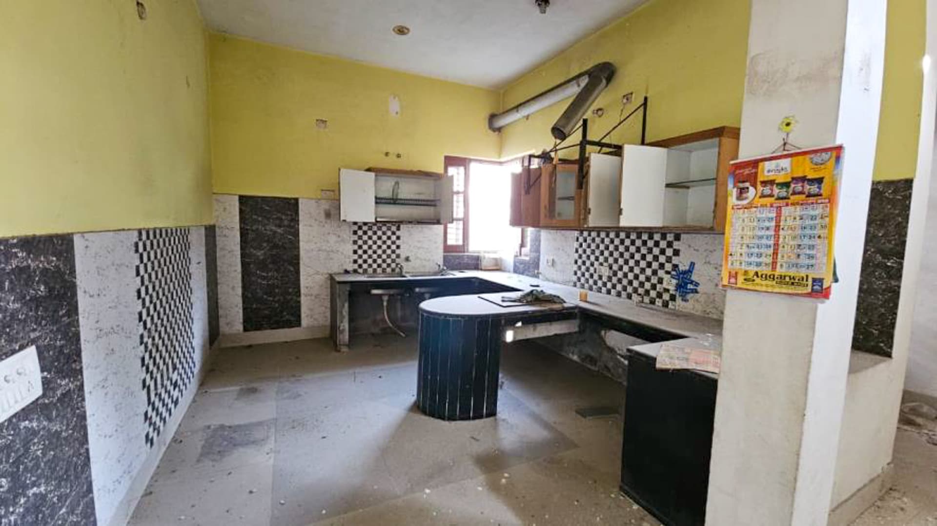 Property Photos 9