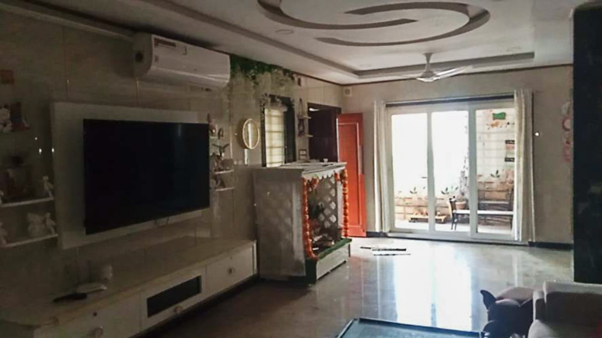 Property Photos 15