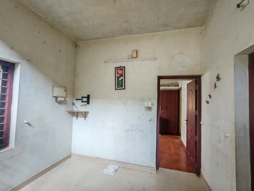 Property Photos 18