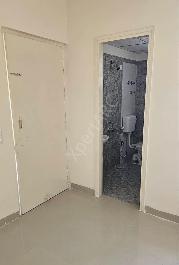 Property Photos 5