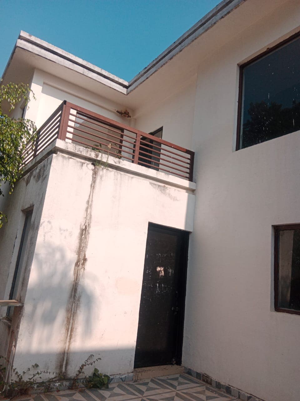 Property Photos 8