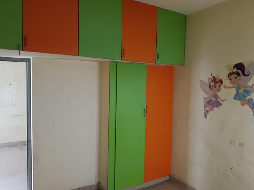 Property Photos 6