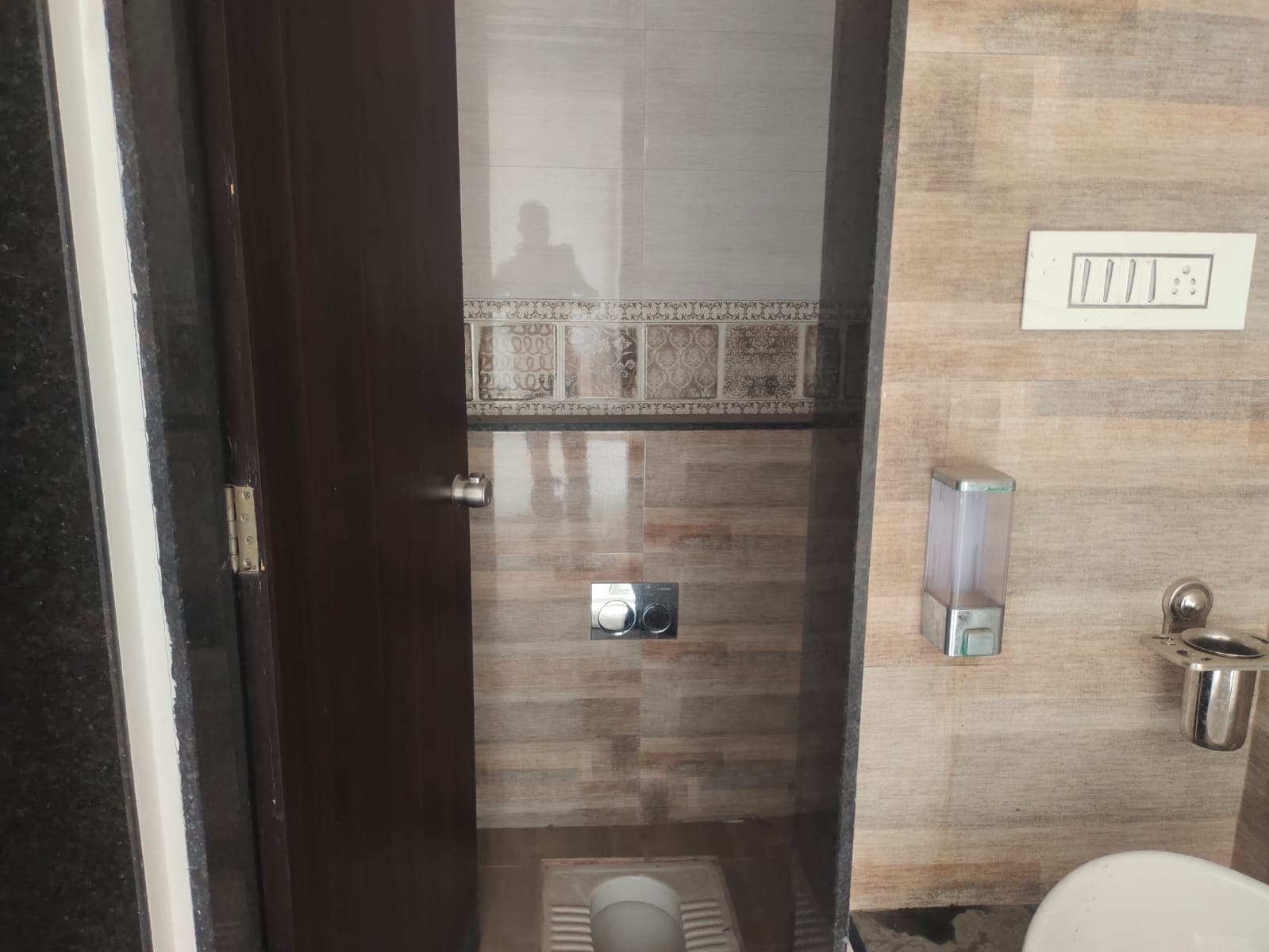 Property Photos 7