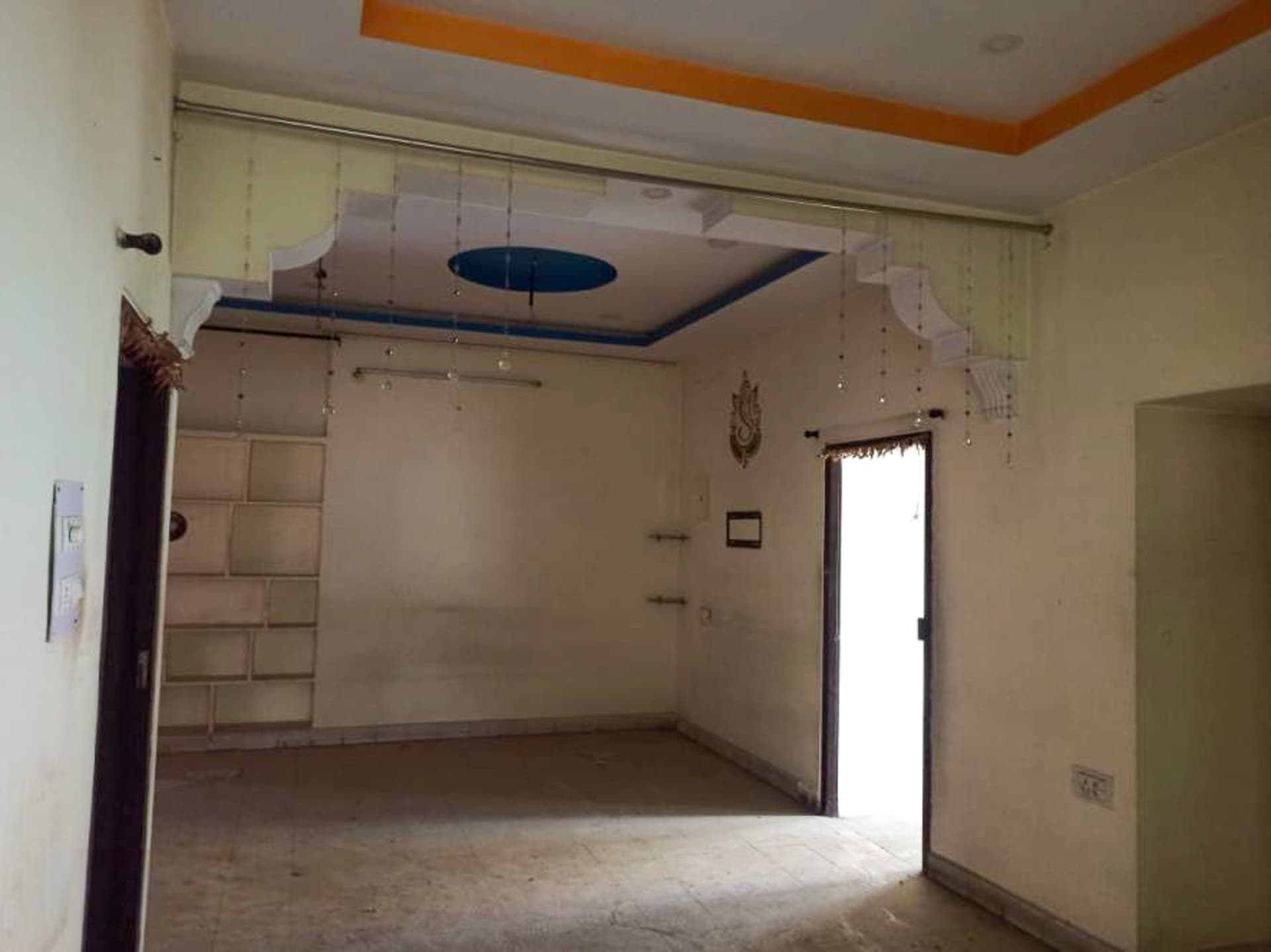 Property Photos 8