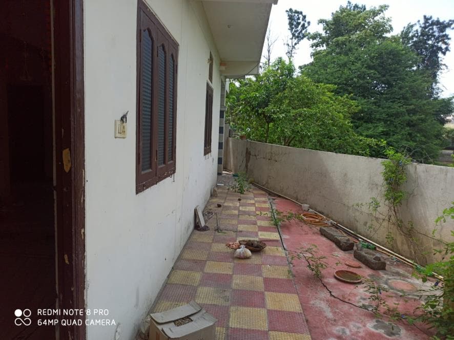 Property Photos 12