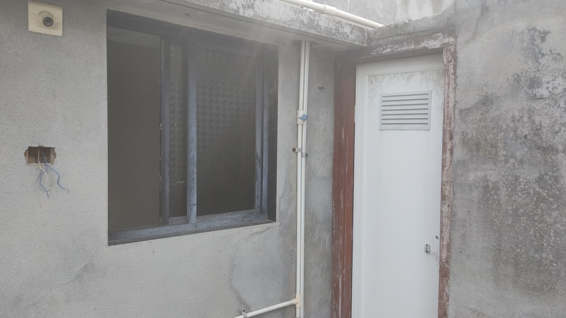 Property Photos 7