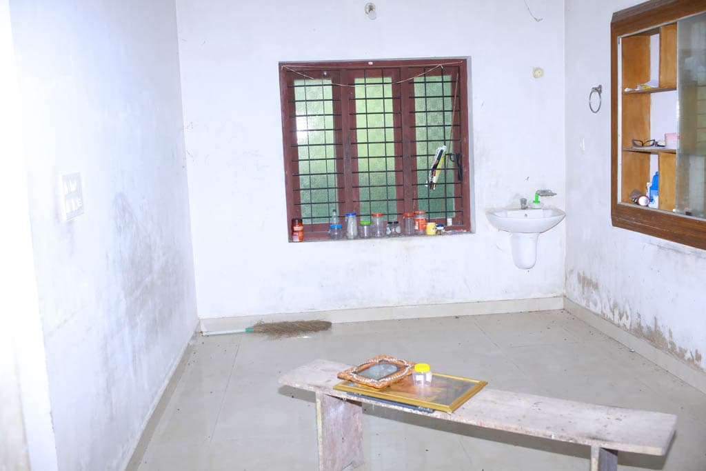 Property Photos 18