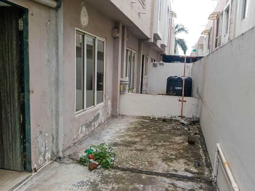 Property Photos 17