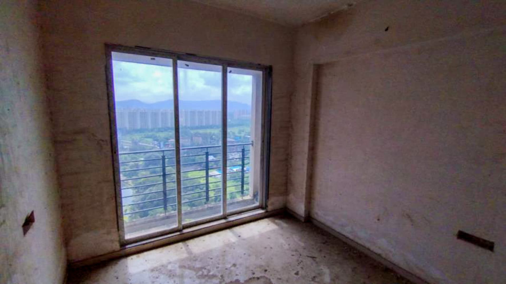 Property Photos 6