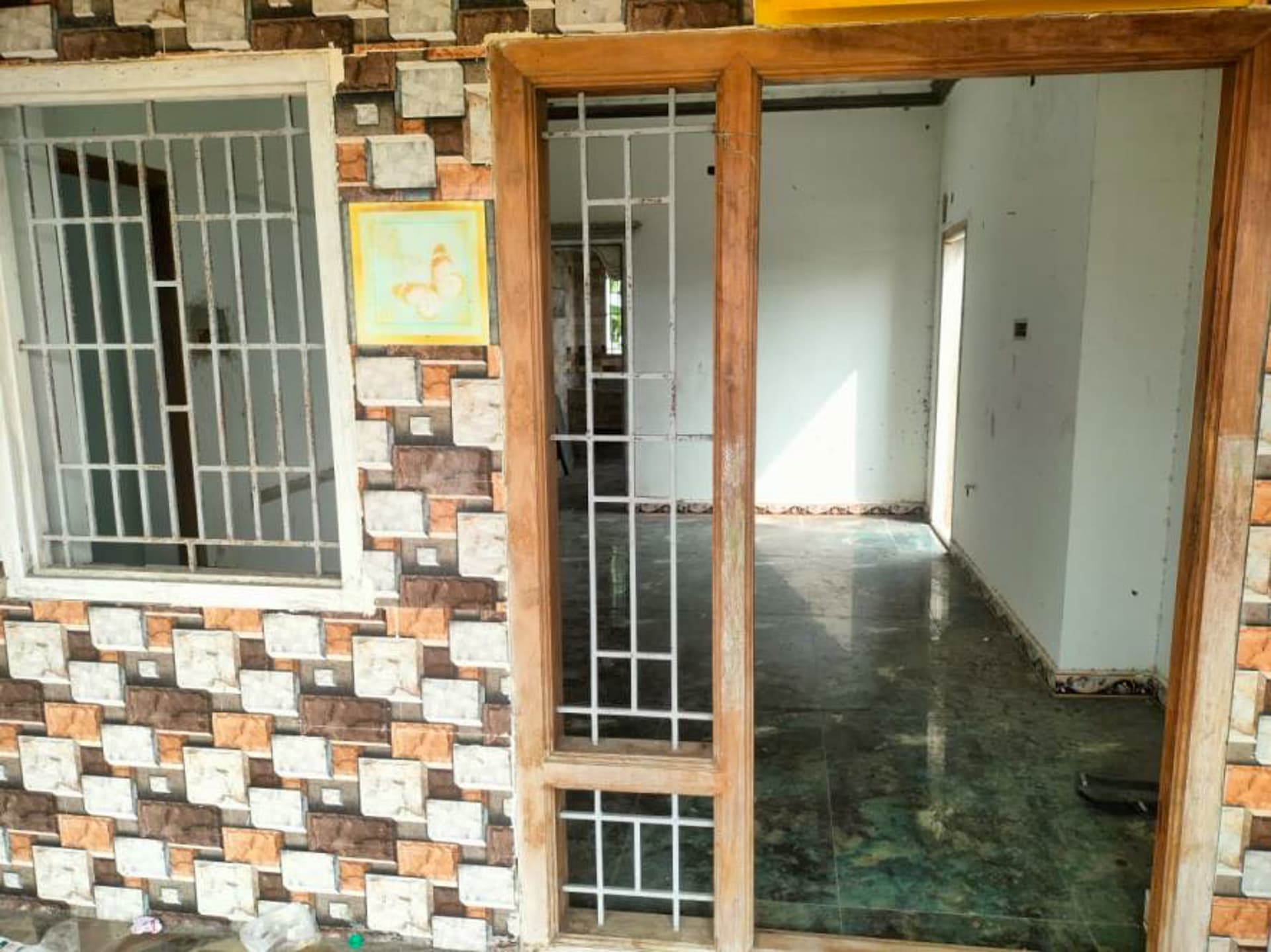 Property Photos 18