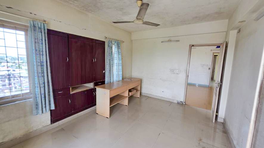 Property Photos 12