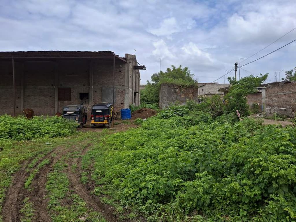 Property Photos 18
