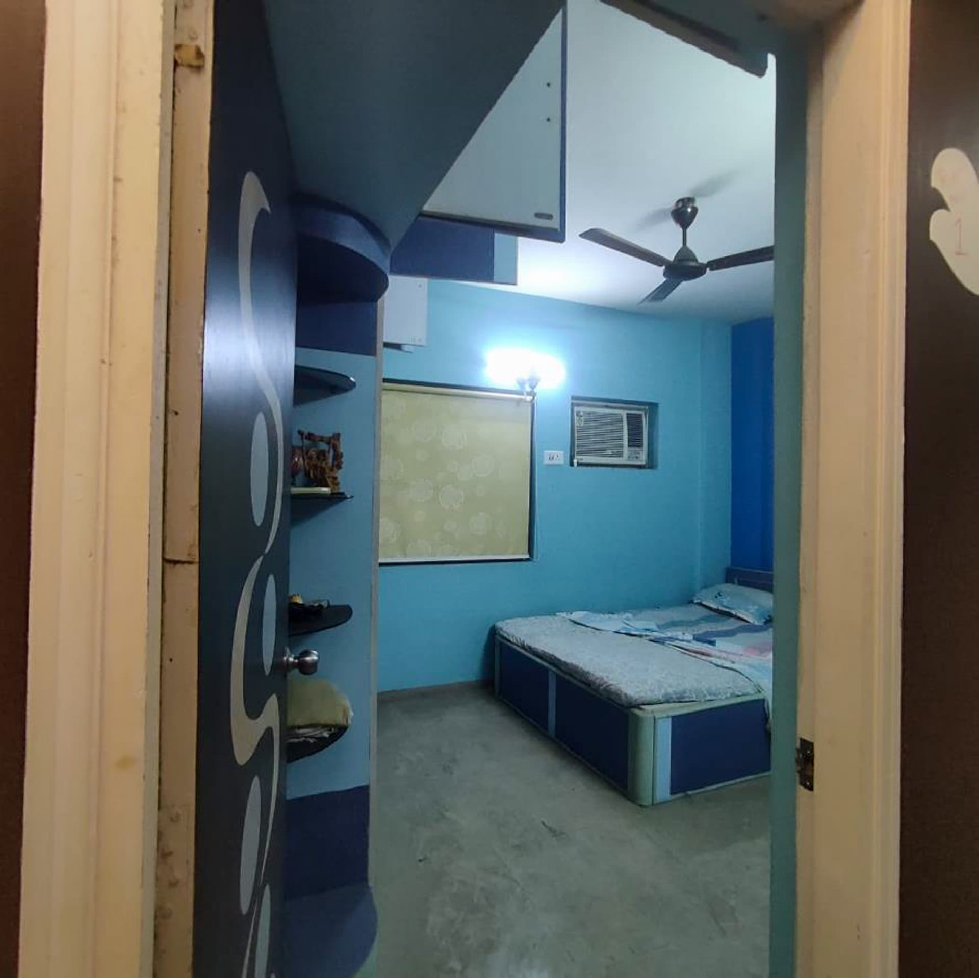Property Photos 8