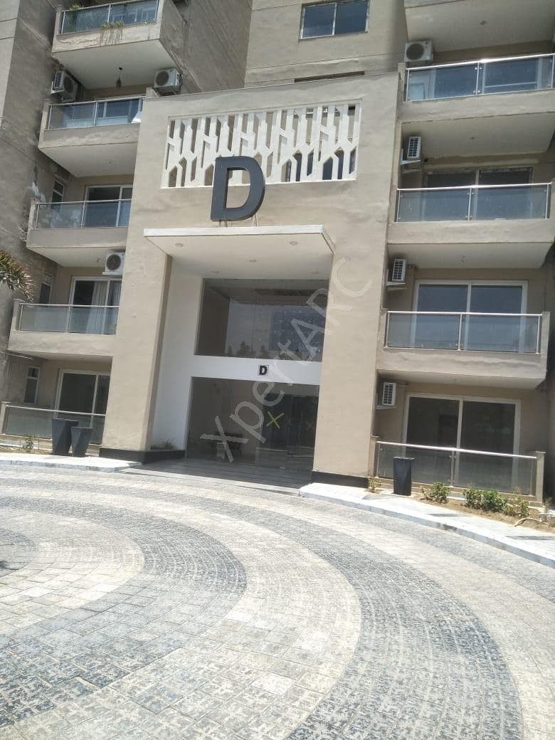 Property Photos 16