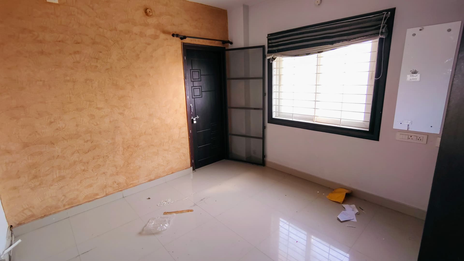 Property Photos 17