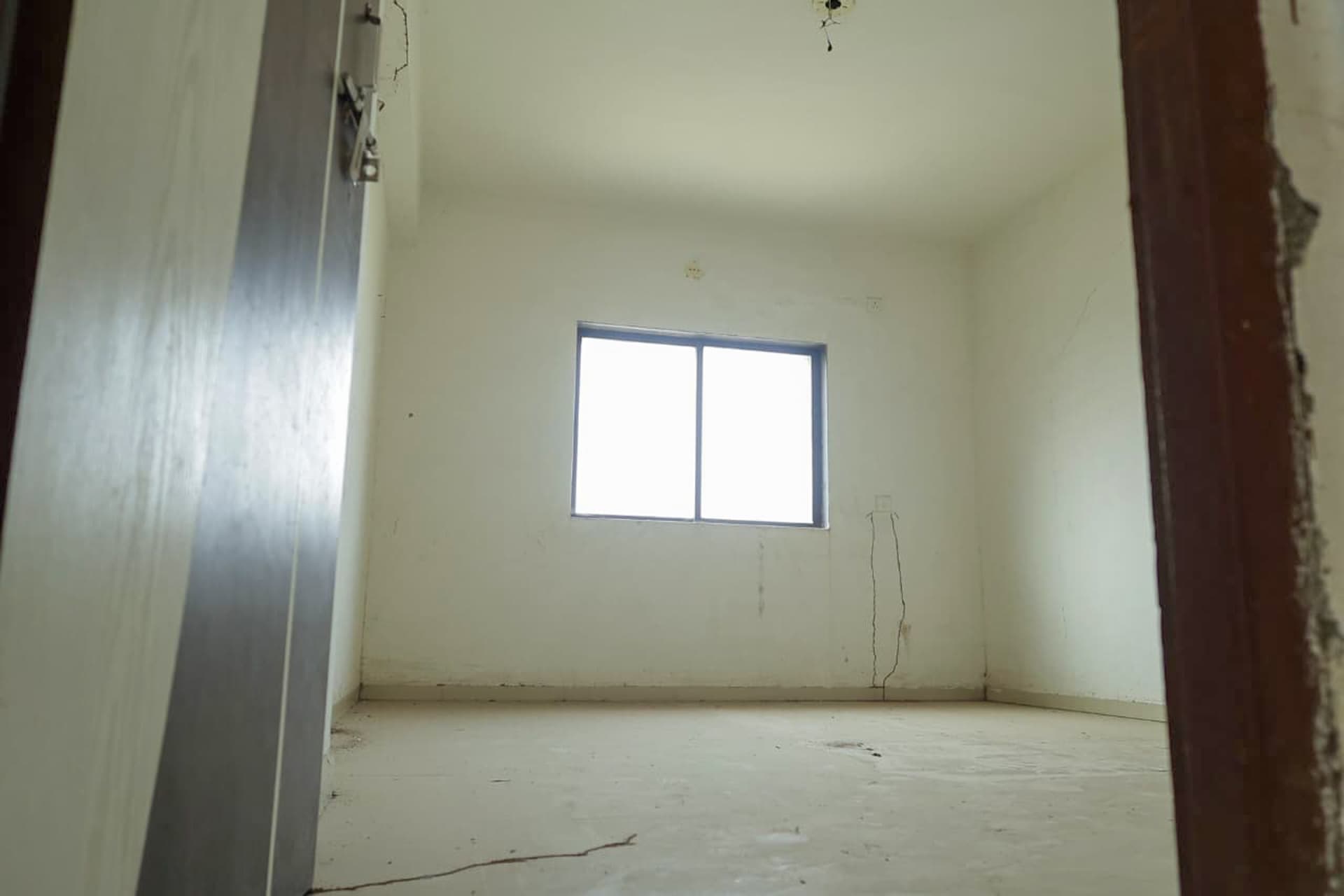 Property Photos 28