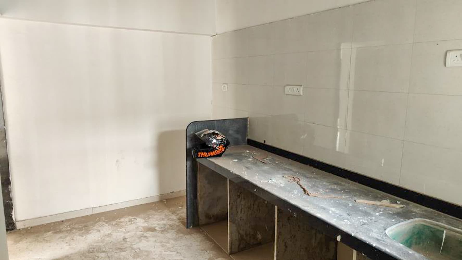 Property Photos 23