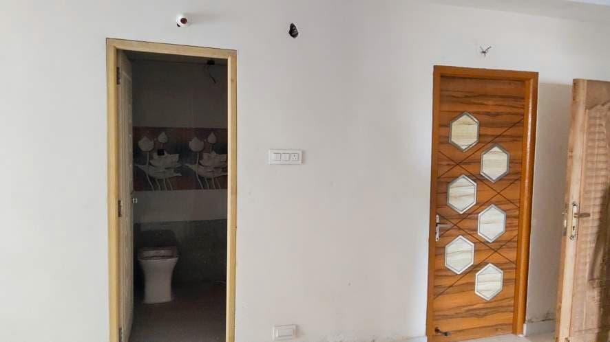 Property Photos 11