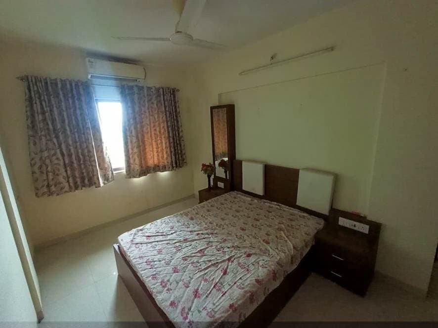 Property Photos 5