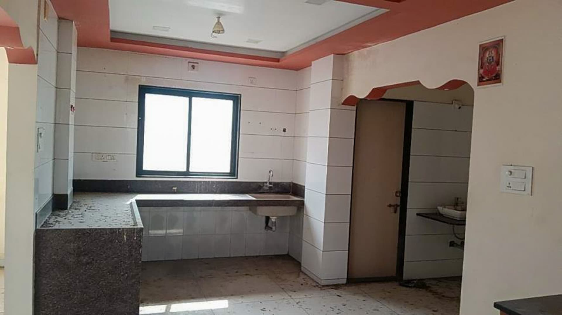 Property Photos 9