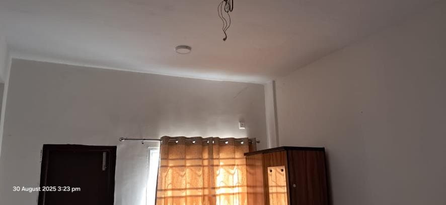 Property Photos 15