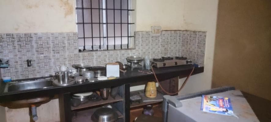 Property Photos 9