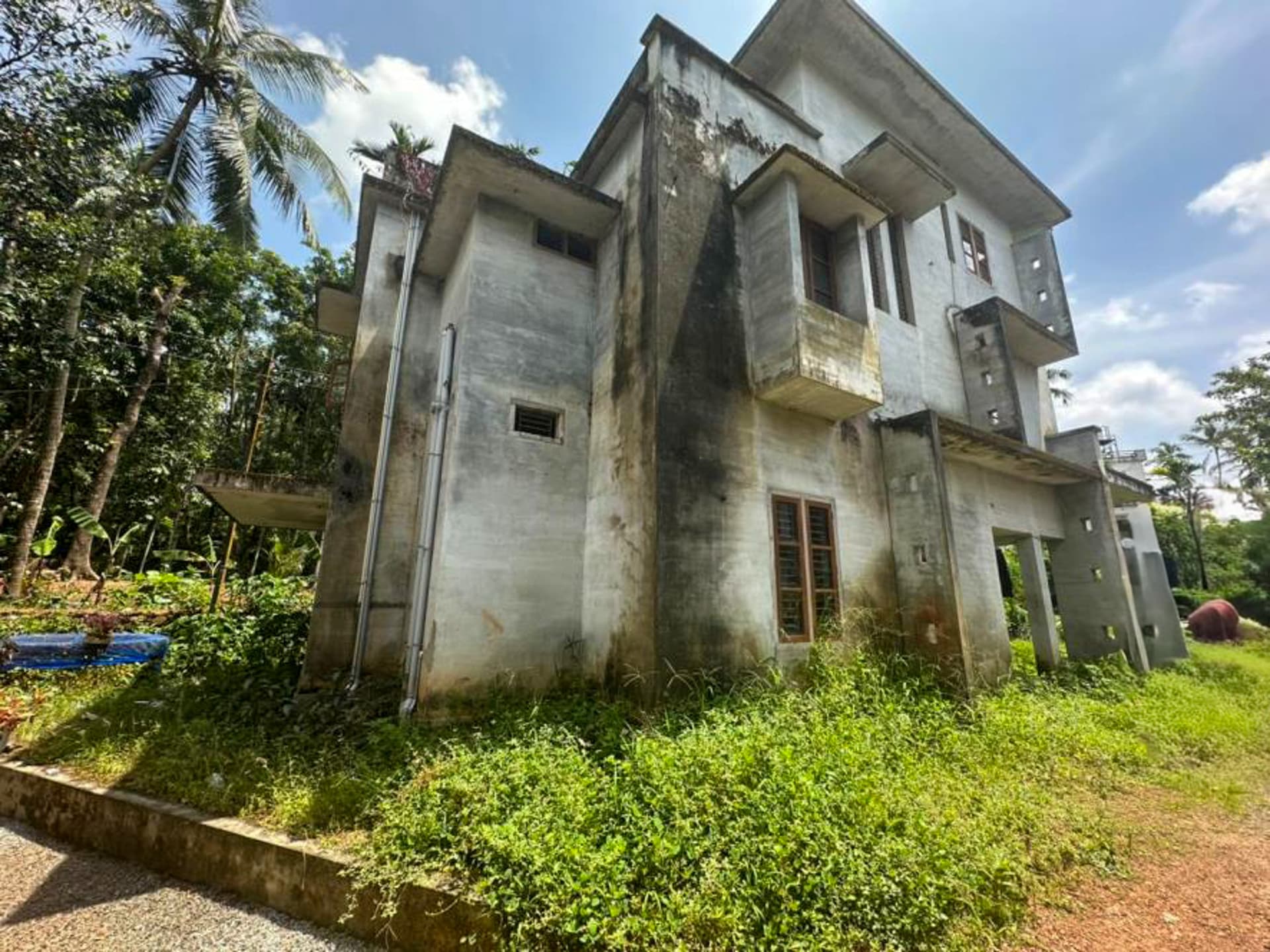 Property Photos 17