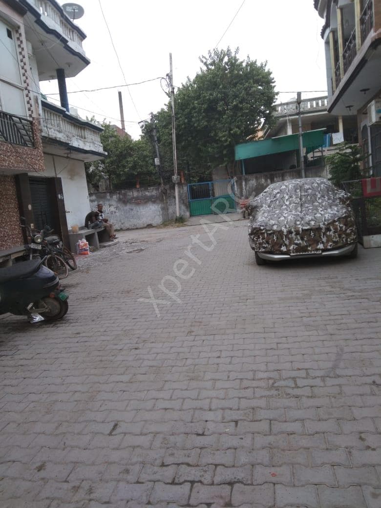 Property Photos 4