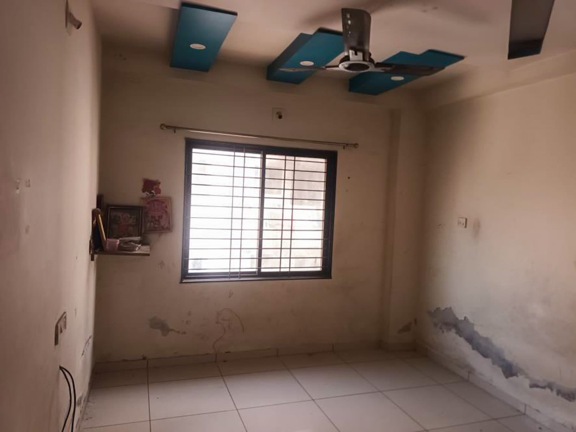 Property Photos 26