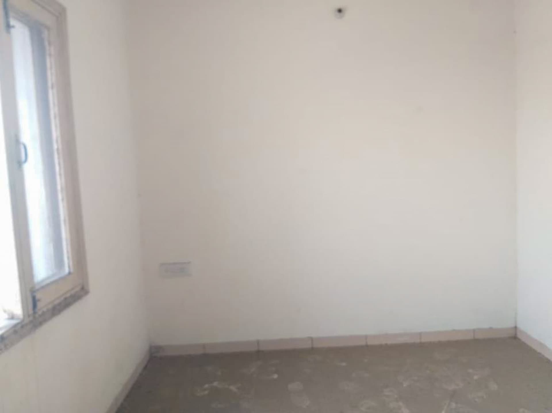 Property Photos 8