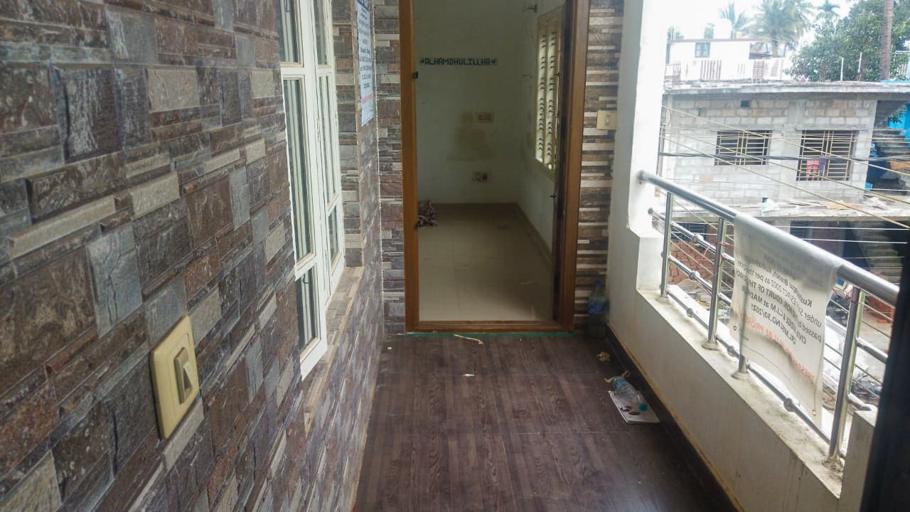 Property Photos 12
