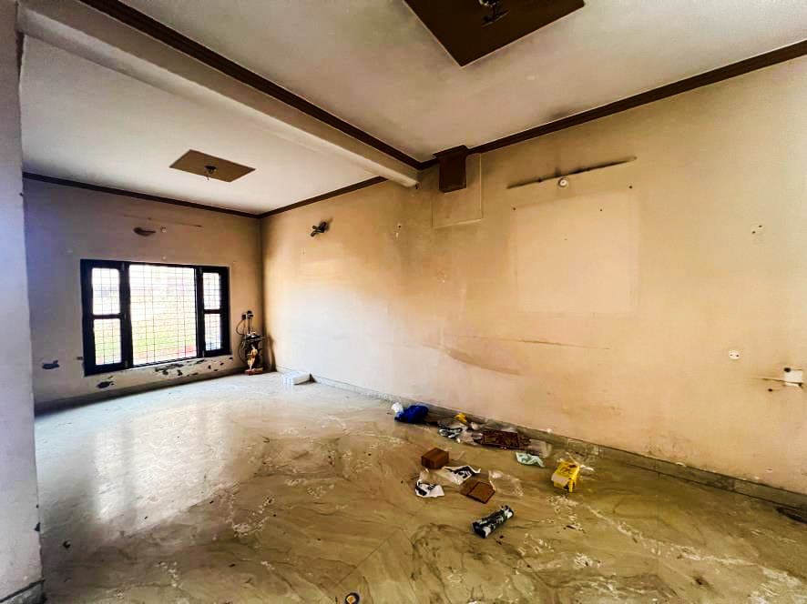 Property Photos 23