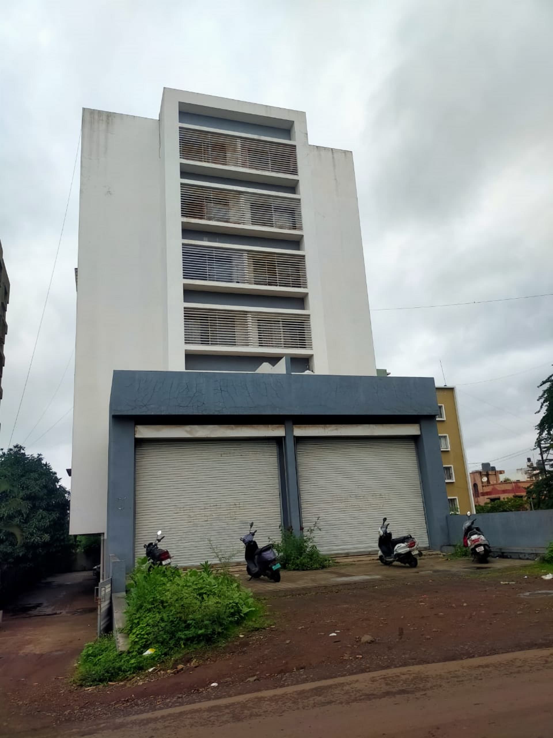 Property Photos 1