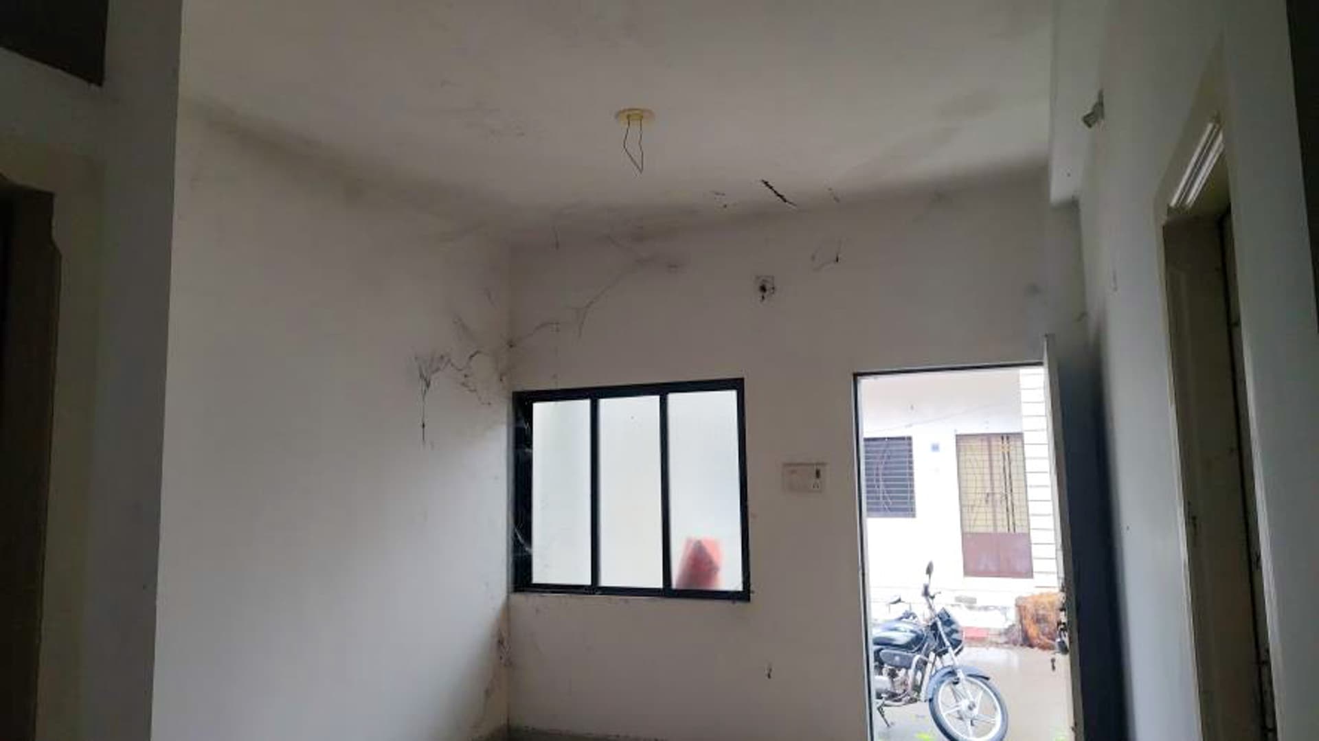 Property Photos 8