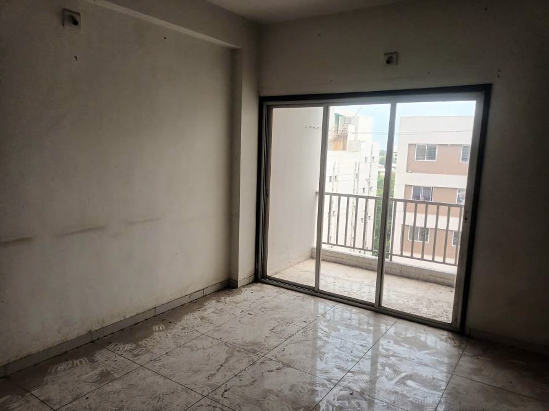 Property Photos 17