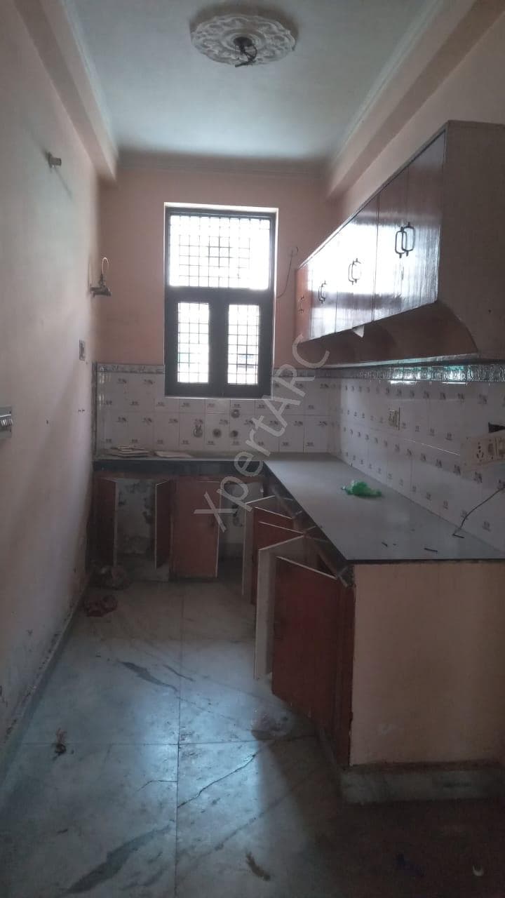 Property Photos 6