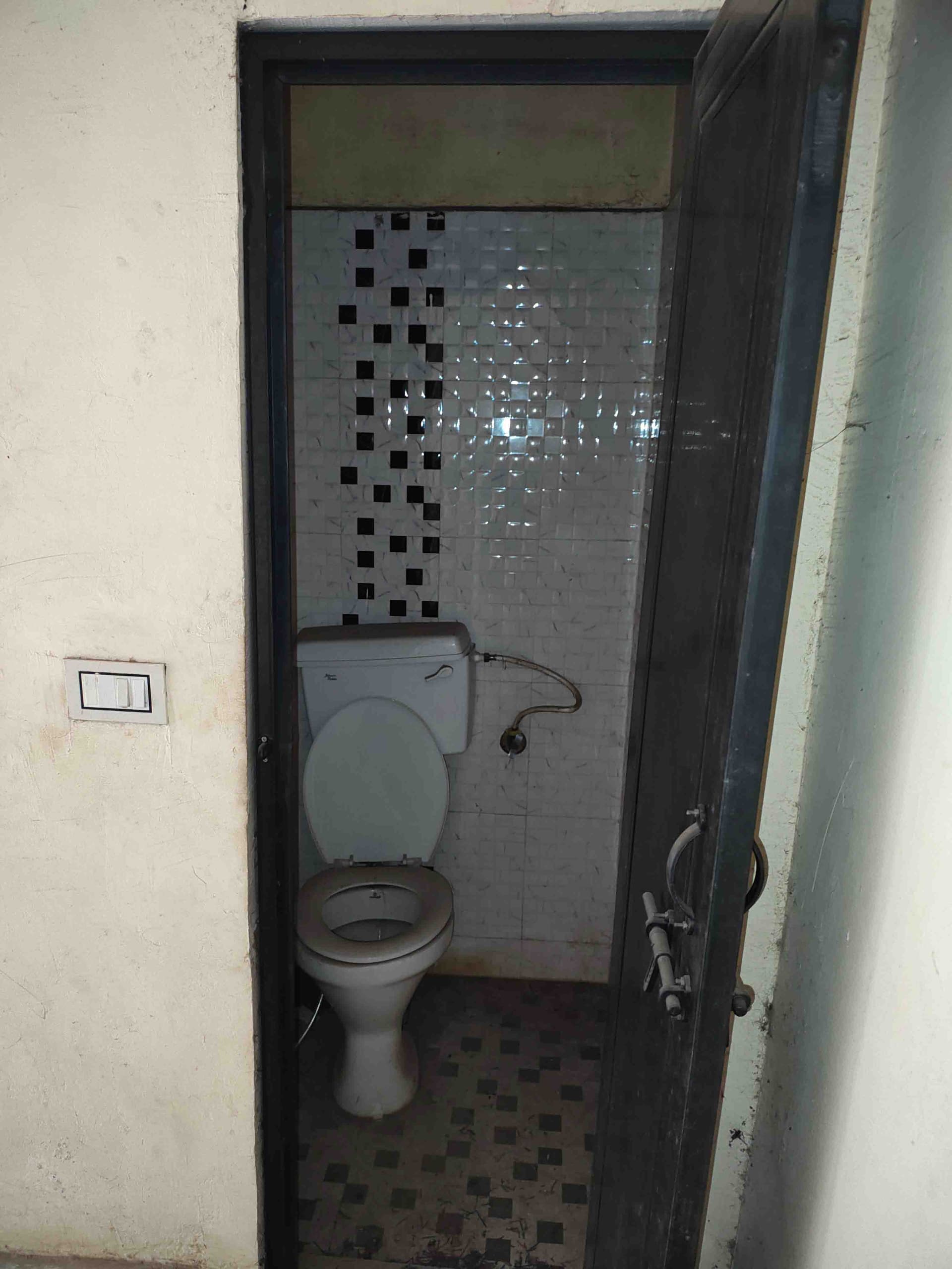 Property Photos 8