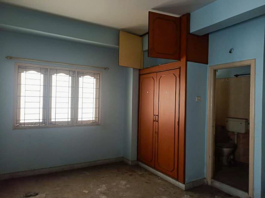 Property Photos 23