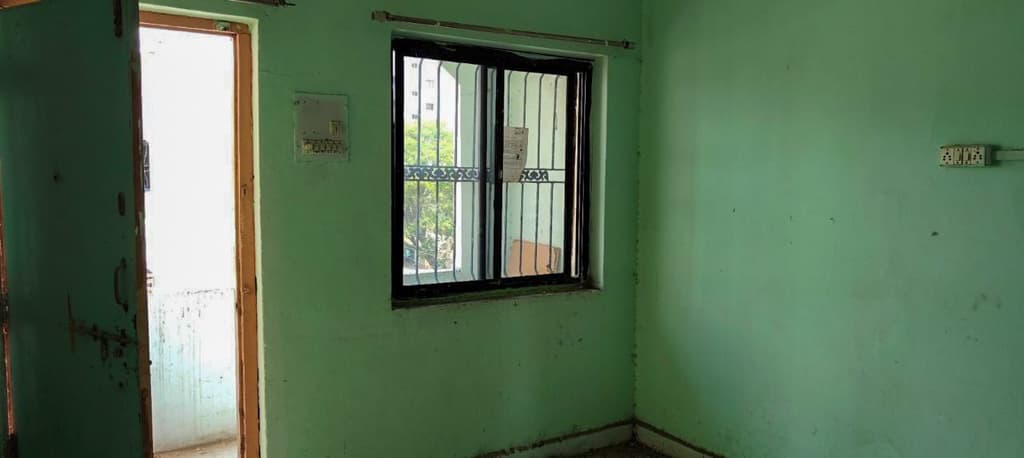 Property Photos 7