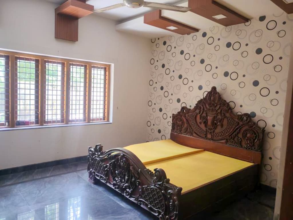 Property Photos 4
