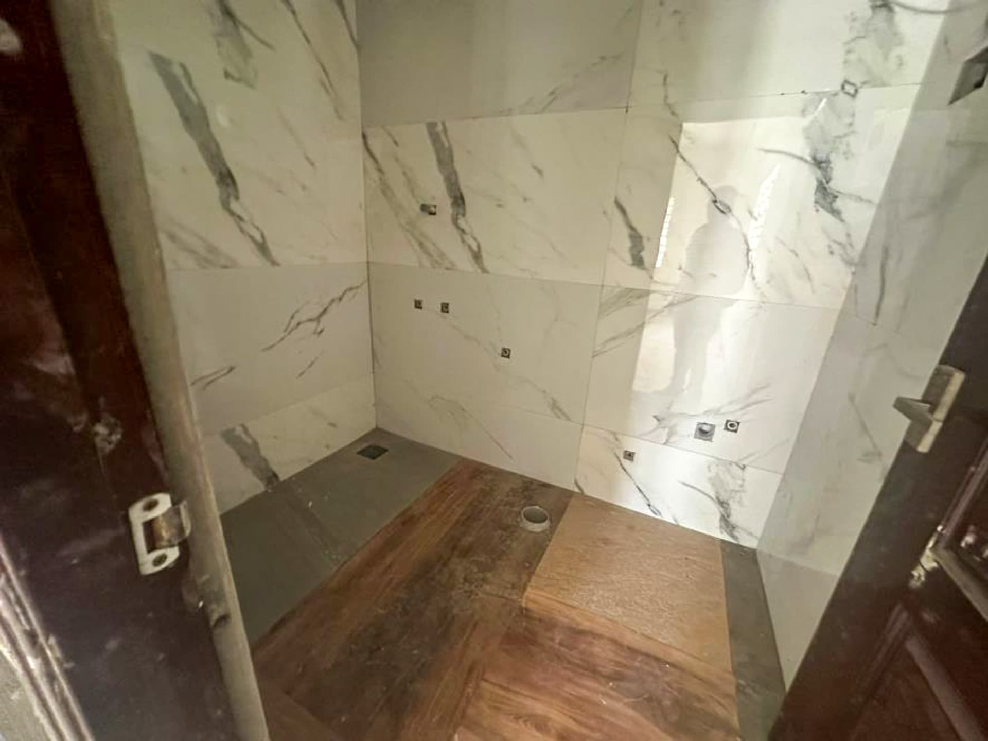 Property Photos 8