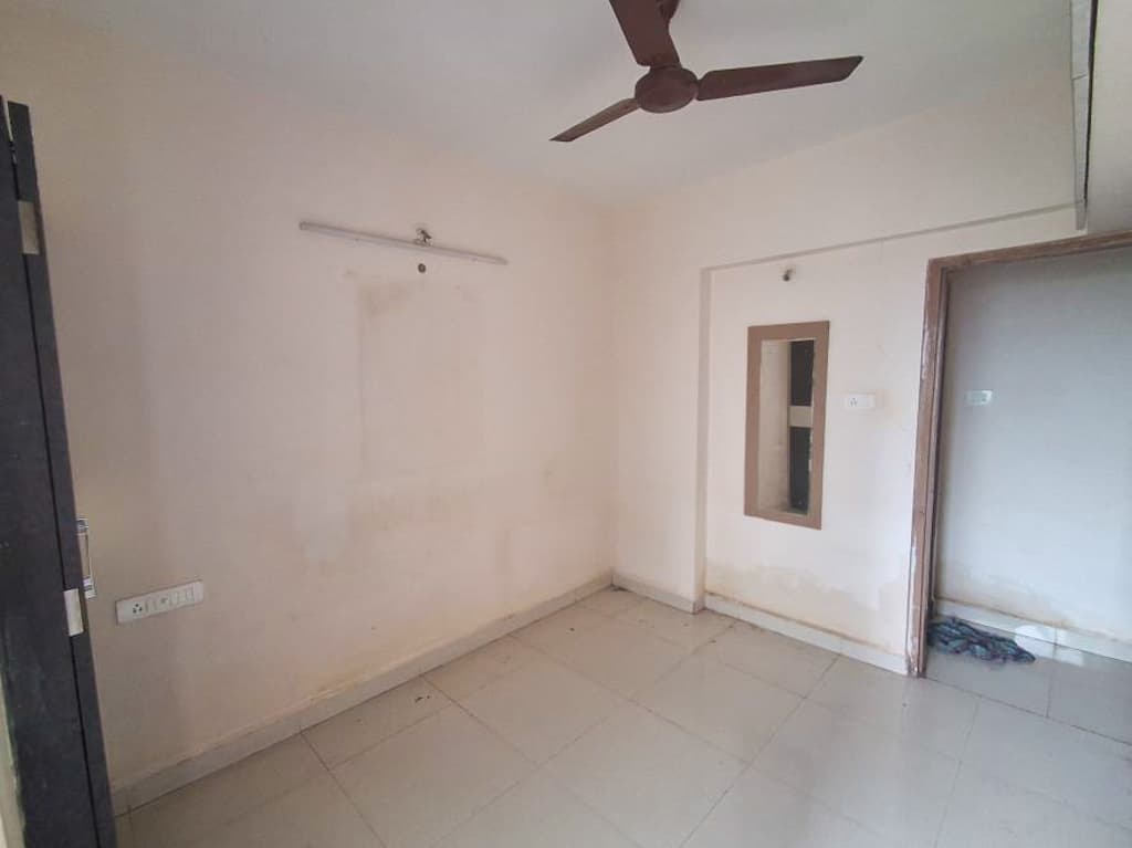 Property Photos 37