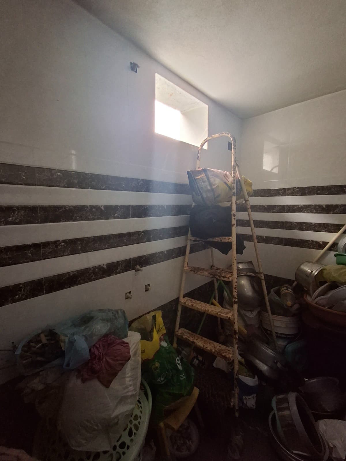 Property Photos 7