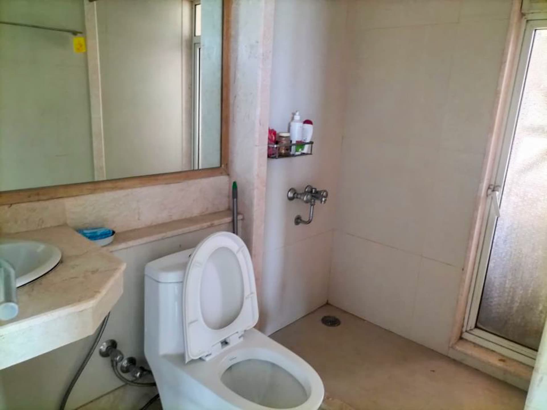 Property Photos 12