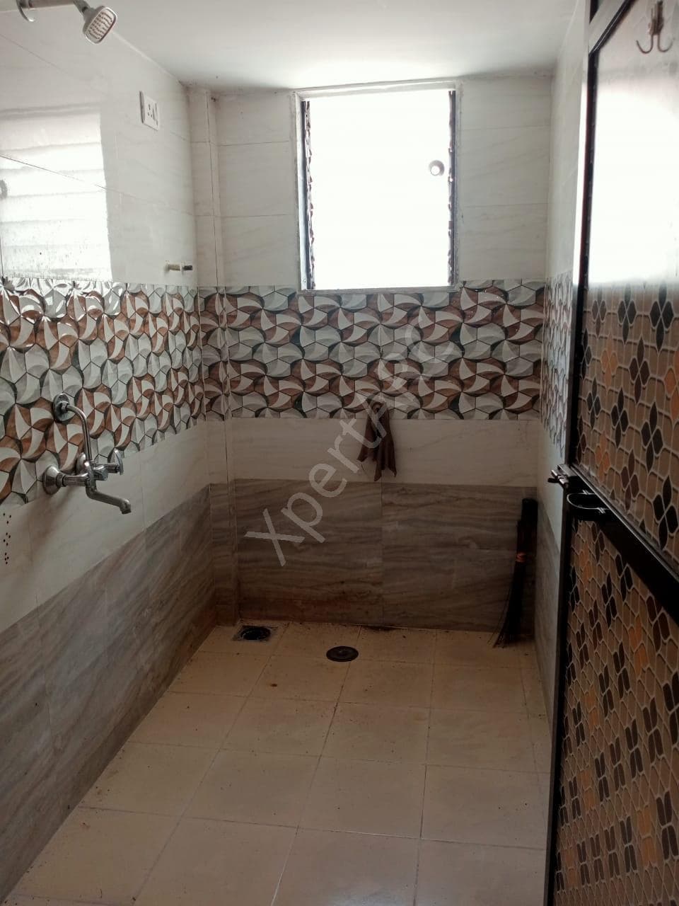 Property Photos 8